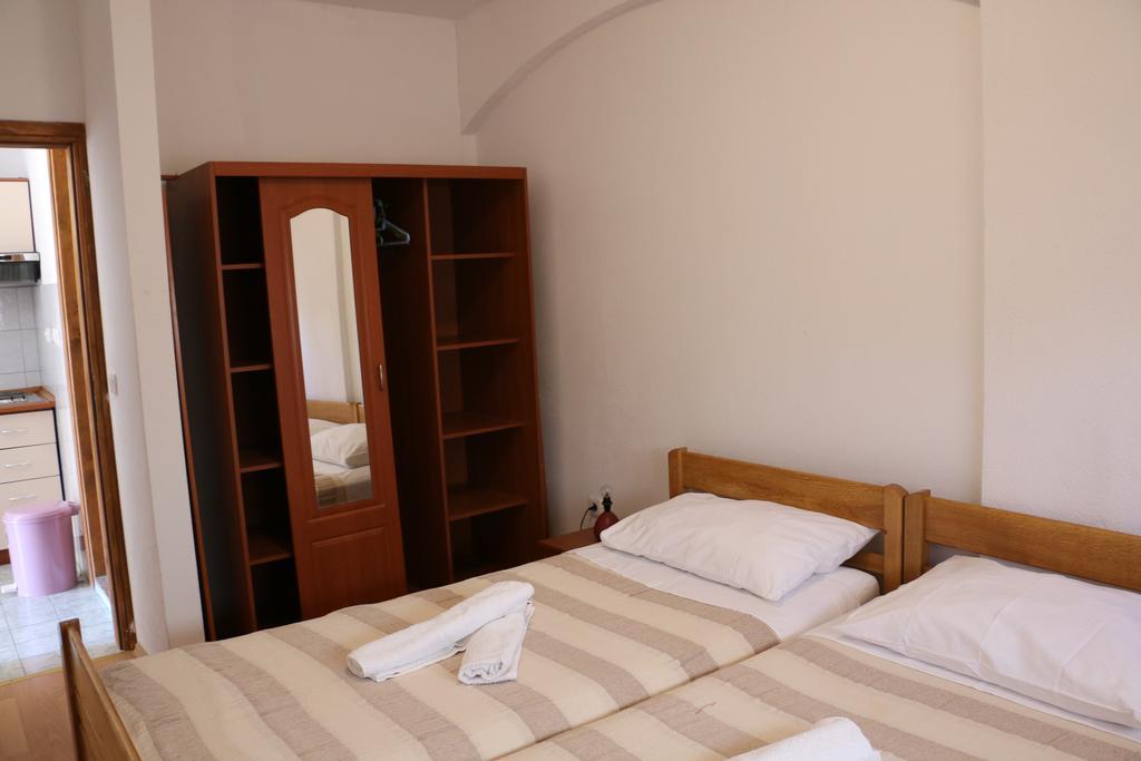 Apartments Marija Задар Екстериор снимка
